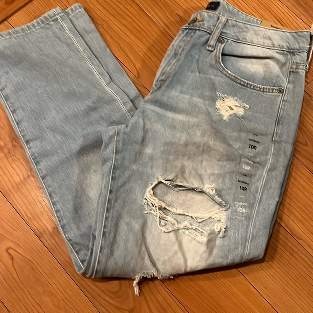 Aeropostale real original denim boyfriend light denim destroyed